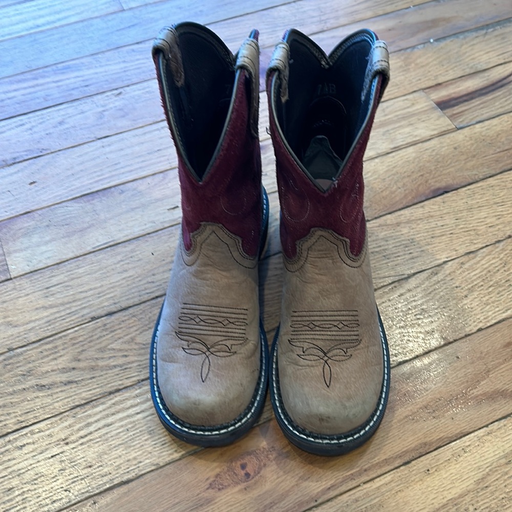 Ariat Women Boots
